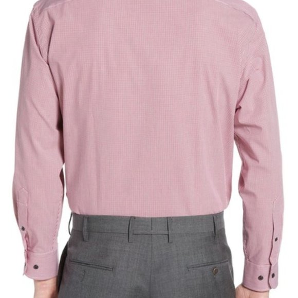 Tech-Smart Traditional Fit Stretch Dress Shirt - Picture 8 of 11